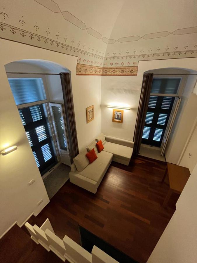 Visconti 89-Duplex Suite Бари Экстерьер фото
