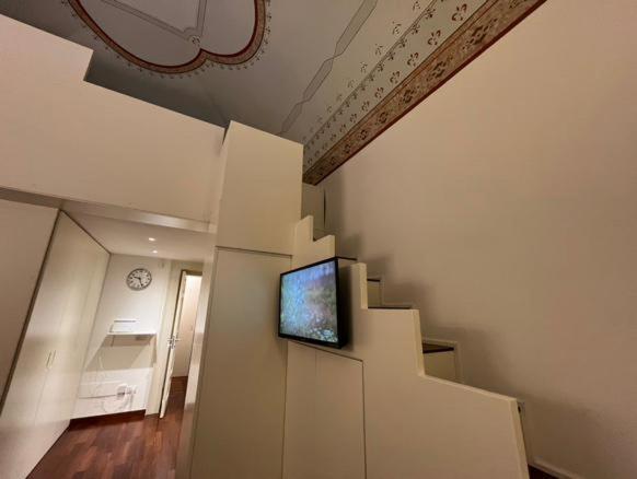 Visconti 89-Duplex Suite Бари Экстерьер фото